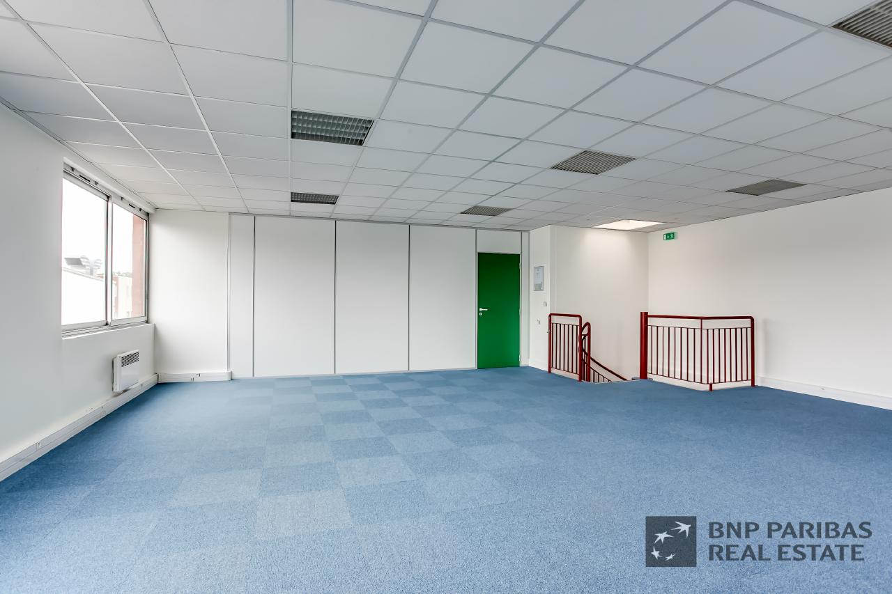 Local d'activité Villejuif 427m² Location local d'activité Villejuif Val-de-Marne OLACT2531468 2